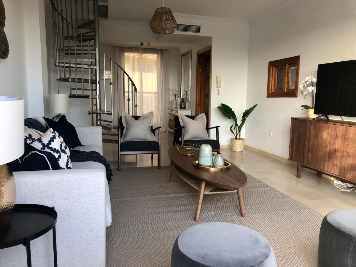 Apartamento Luxurious Duplex Penthouse With Golf And Sea Views Benalmádena Exterior foto