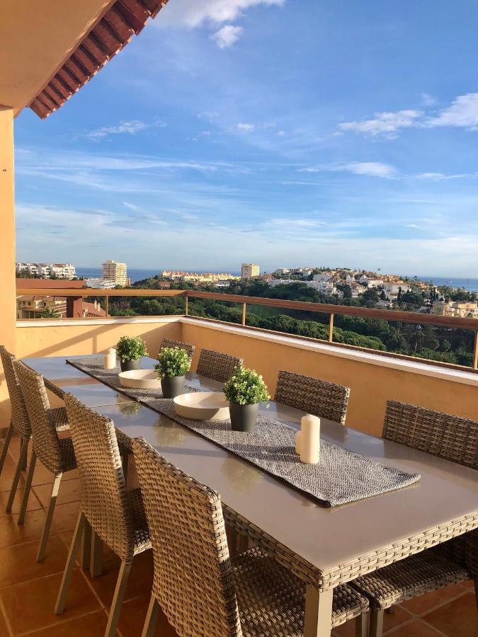 Apartamento Luxurious Duplex Penthouse With Golf And Sea Views Benalmádena Exterior foto